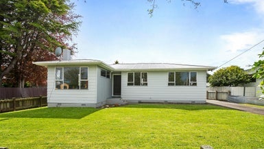 165 Maxwells Line, Awapuni, Palmerston North - Carousel 1