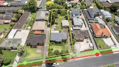 13 Regent Street, Papatoetoe, Auckland - Carousel 1