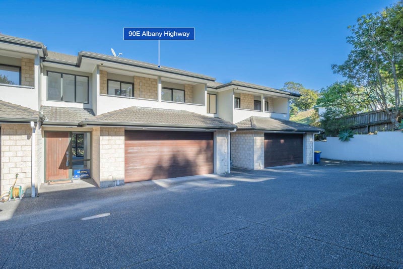 5/90 Albany Highway, Albany, North Shore City, Auckland - Carousel 2