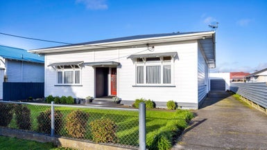 30 Argyle Street, Hawera - Carousel 1
