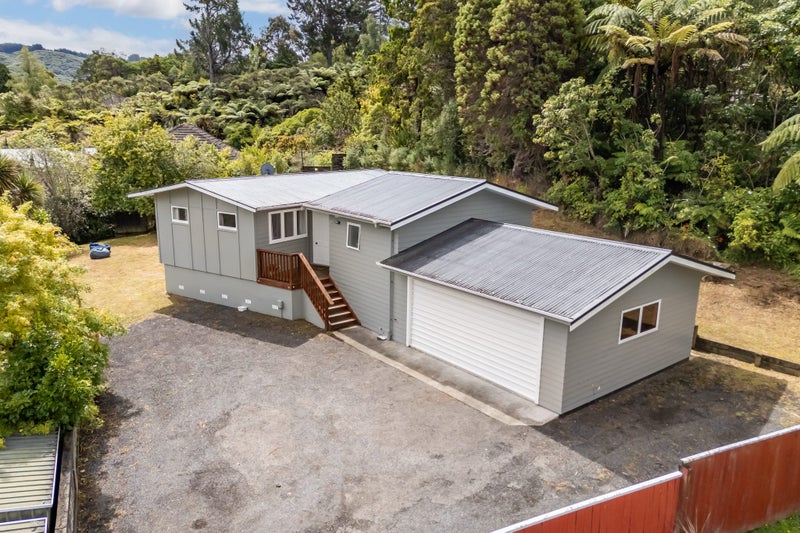 11A Norana Road, Maoribank, Upper Hutt - Carousel 1