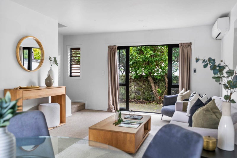 9/1 Harrison Road, Mount Wellington, Auckland - Carousel 1