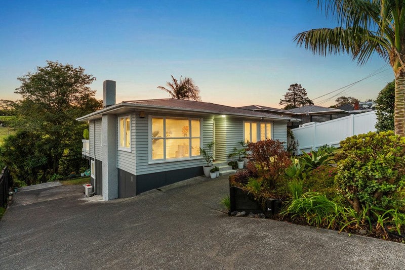 25 Apirana Avenue, Glen Innes, Auckland - Carousel 2