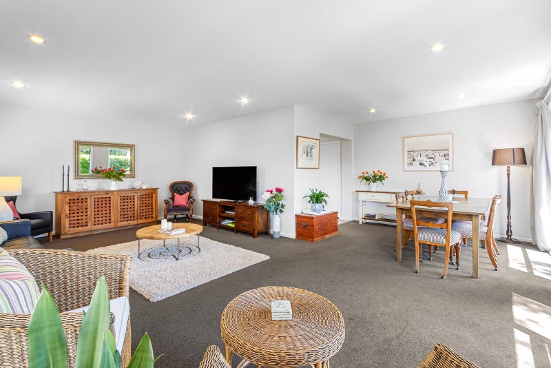 2 Woodbank Street, Somerfield, Christchurch - Carousel 2