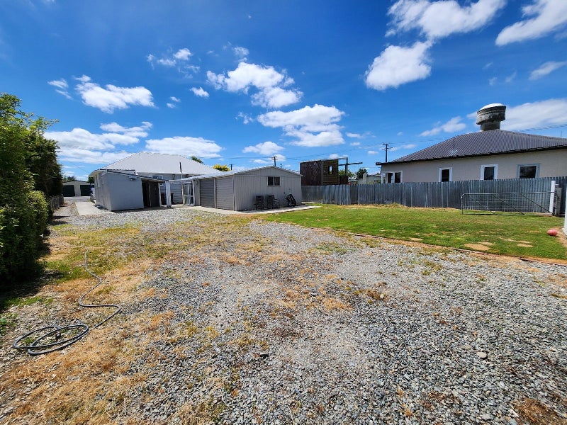 15 Queen Street, Winton, Winton - Carousel 30