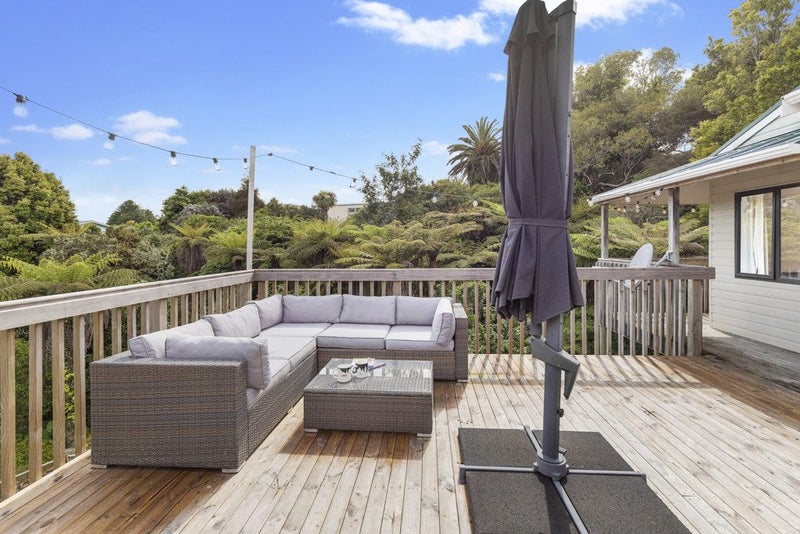 2/311 Rangatira Road, Beach Haven, Auckland - Carousel 1