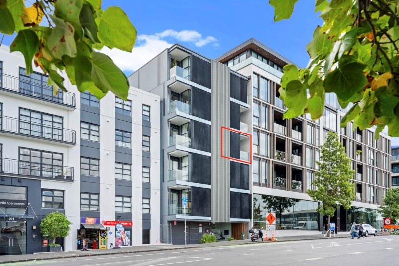302/217 Great North Road, Grey Lynn, Auckland City, Auckland - Carousel 2