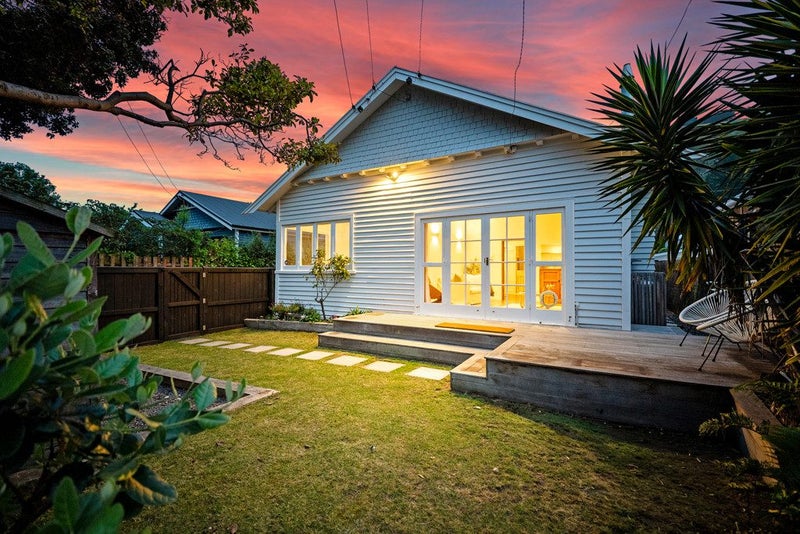 1/21 Clark Street, Sumner, Christchurch - Carousel 2