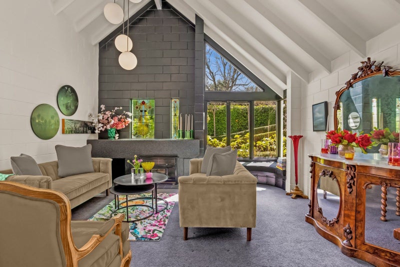 15 Muritai Crescent, Havelock North, Havelock North - Carousel 1