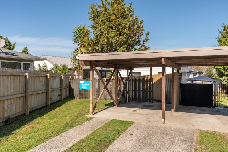 8C Macdonald Road, Glenview, Hamilton - Carousel 15