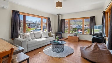 8 Riverside Road, Frankton, Queenstown - Carousel 1