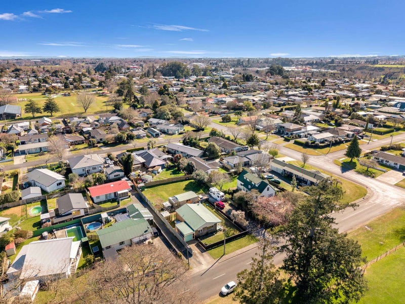 5 Carlyle Street, Leamington, Cambridge - Carousel 26