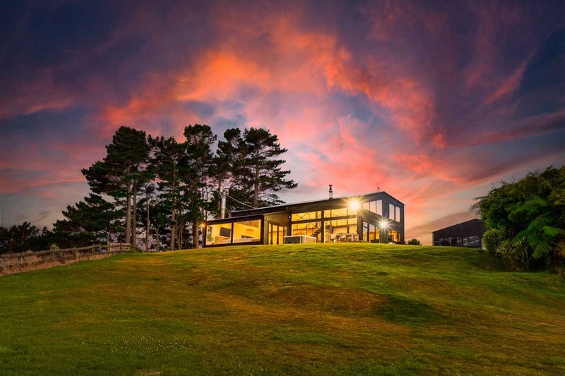 198 Maungakotukutuku Road, Paraparaumu, Paraparaumu - Carousel 1