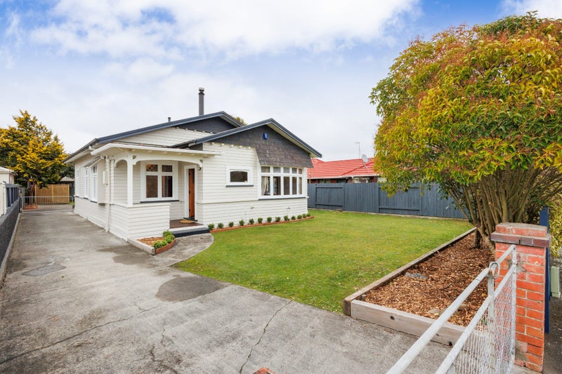 216 Grey Street, Palmerston North, Palmerston North - Carousel 1