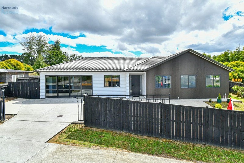 64 Prado Drive, Pukekohe, Pukekohe - Carousel 1