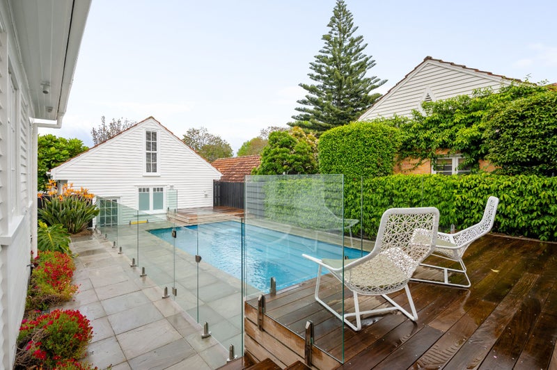 24 Clifton Road, Hamilton Central, Hamilton - Carousel 1