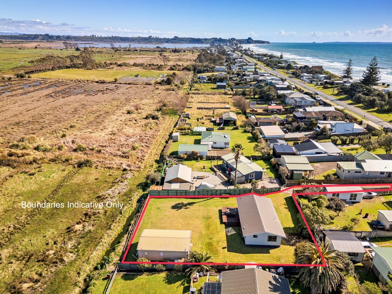252 Pukehina Parade, Pukehina - Carousel 2