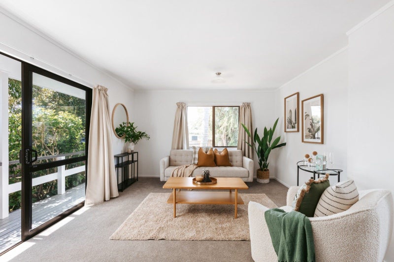 2 Novelle Grove, Papamoa Beach, Papamoa - Carousel 2