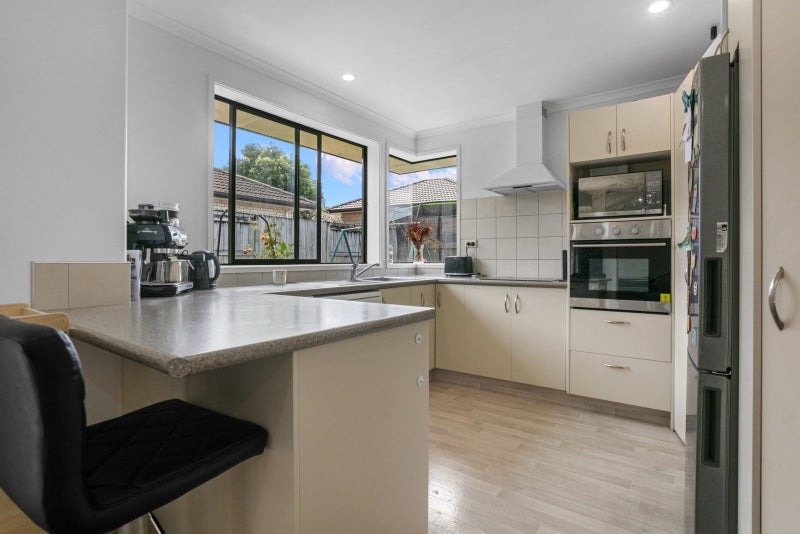 22 Preston Drive, Katikati, Katikati - Carousel 2