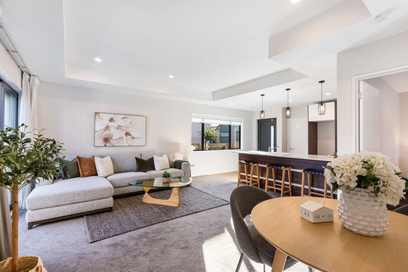 2/14 Cotswold Avenue, Bishopdale, Christchurch - Carousel 1