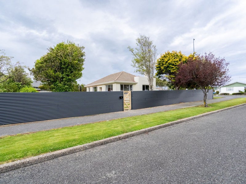5 Leith Street, Windsor, Invercargill - Carousel 21