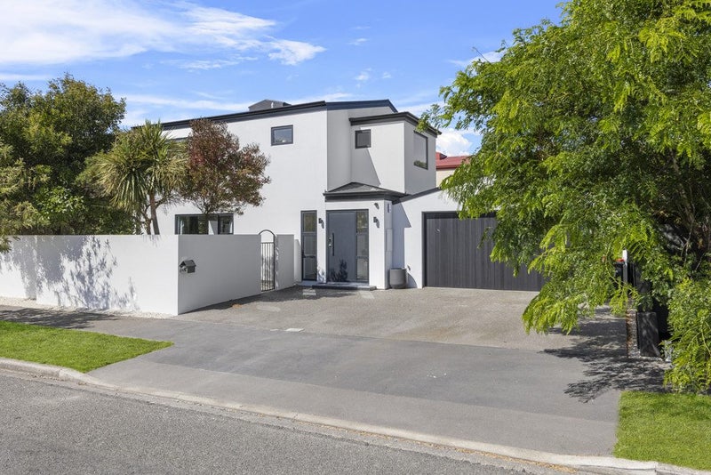 1/22 Aston Drive, Waimairi Beach, Christchurch - Carousel 1
