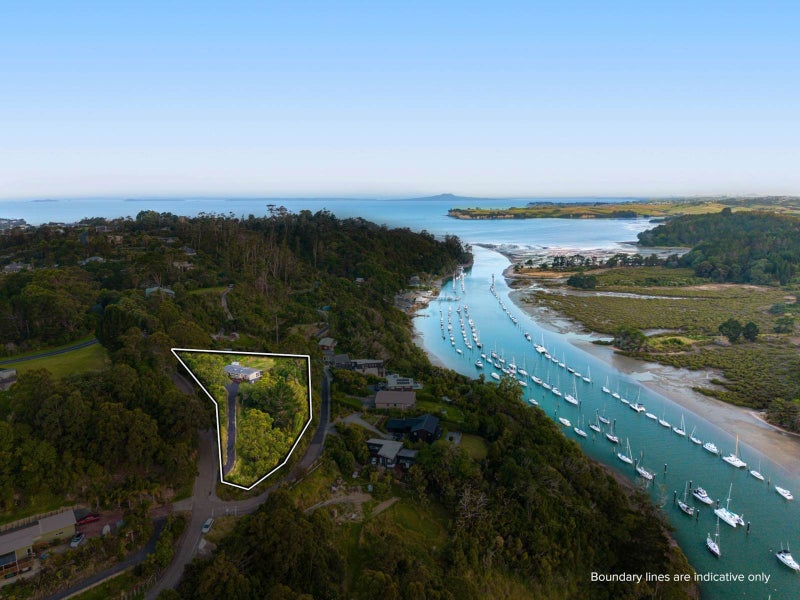 3 Riverhaven Drive, Wade Heads, Whangaparaoa - Carousel 1