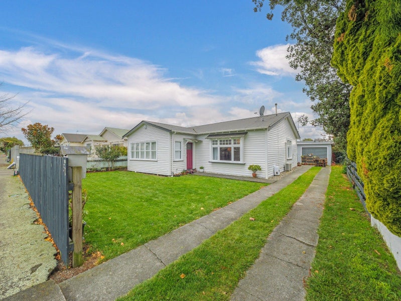 51 Burns Avenue, Takaro, Palmerston North - Carousel 2