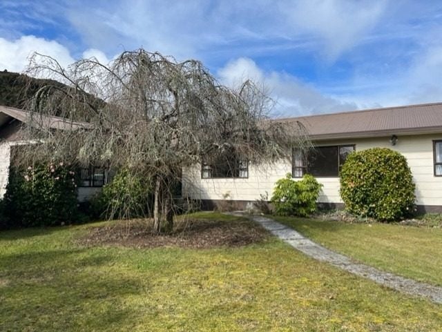 25 Walsh Street, Reefton, Reefton - Carousel 1