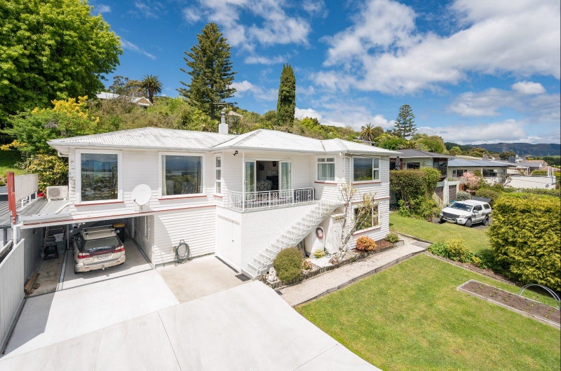 103 The Ridgeway, Stoke, Nelson - Carousel 1