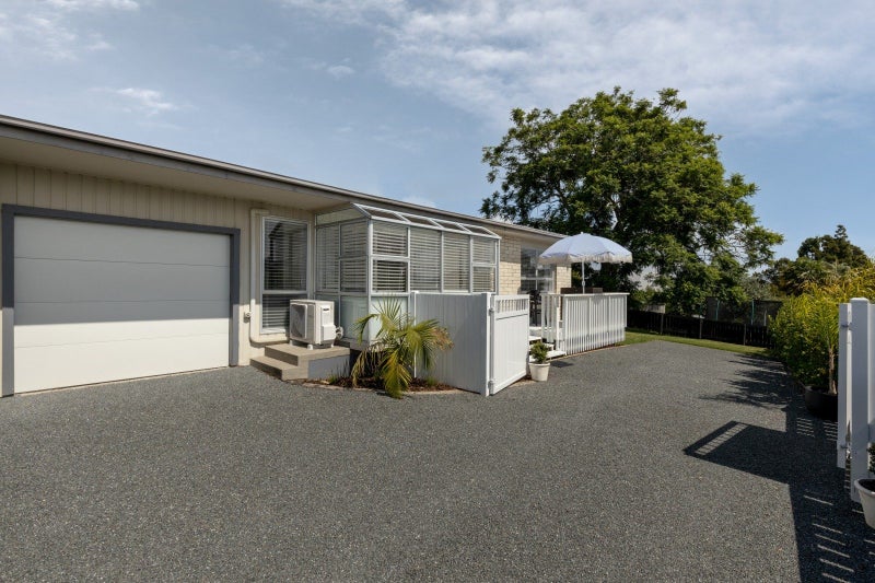 138B Kingswood Road, Brookfield, Tauranga - Carousel 1