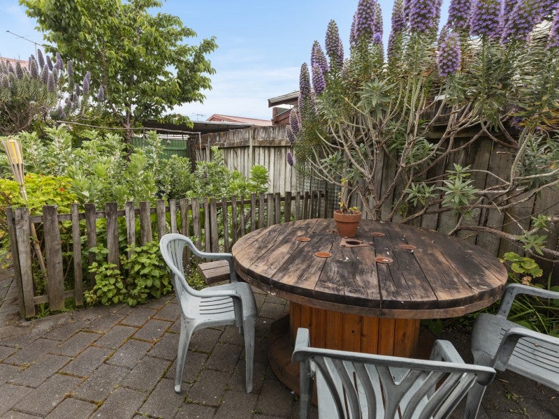 57B RICHMOND ST, PETONE, LOWER HUTT - Carousel 11