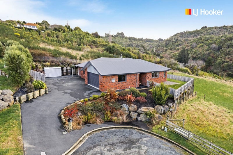 21 Sretlaw Place, Brockville, Dunedin - Carousel 1