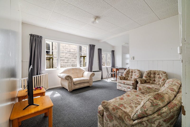 19 Lombard Street, Palmerston North, Palmerston North - Carousel 2