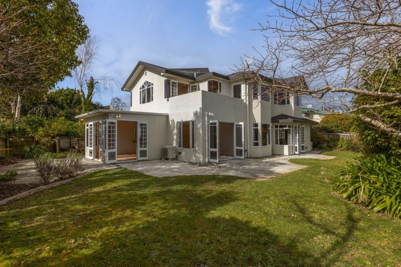 40 Samwell Drive, Whitby, Porirua - Carousel 2