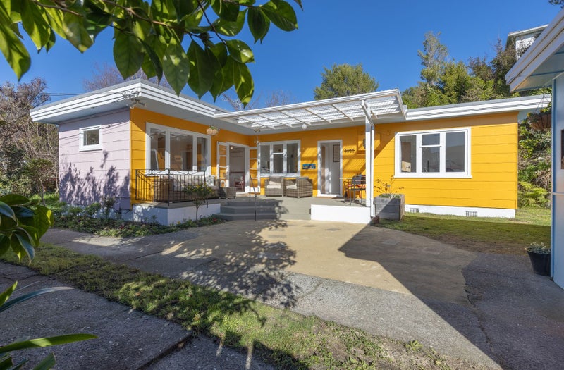 22 Dale Road, Raumati South, Paraparaumu - Carousel 1