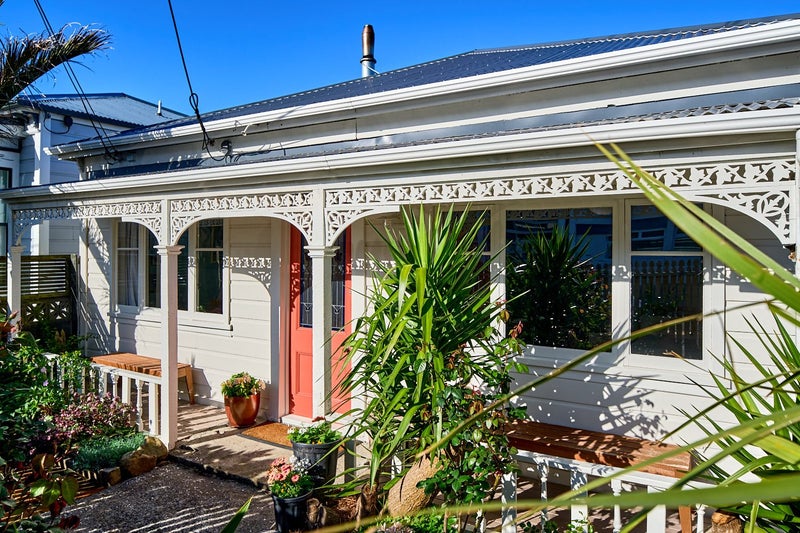 297 Mansfield Street, Newtown, Wellington - Carousel 1