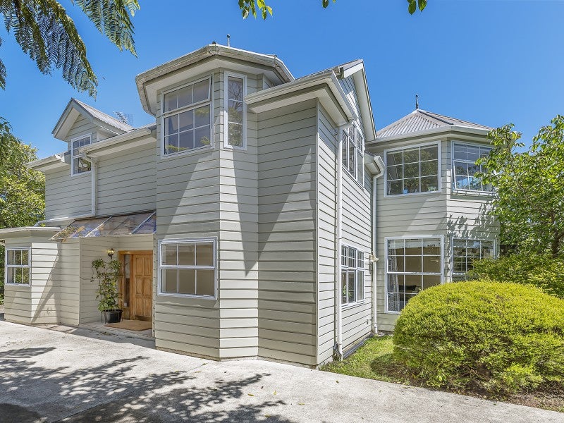 9 Masefield Way, Karori, Wellington - Carousel 1