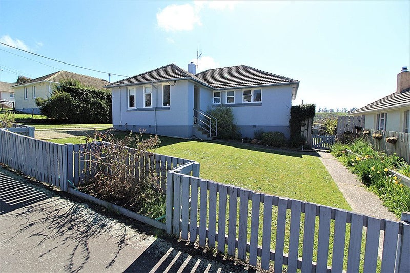 10 Hayle Street, Holmes Hill, Oamaru - Carousel 1