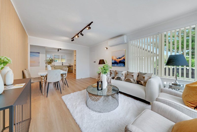 37 Hokianga Street, Mangere East, Auckland - Carousel 1