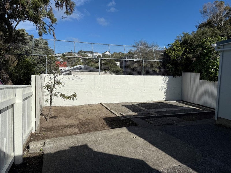 18 Harper Street, Newtown, Wellington - Carousel 17