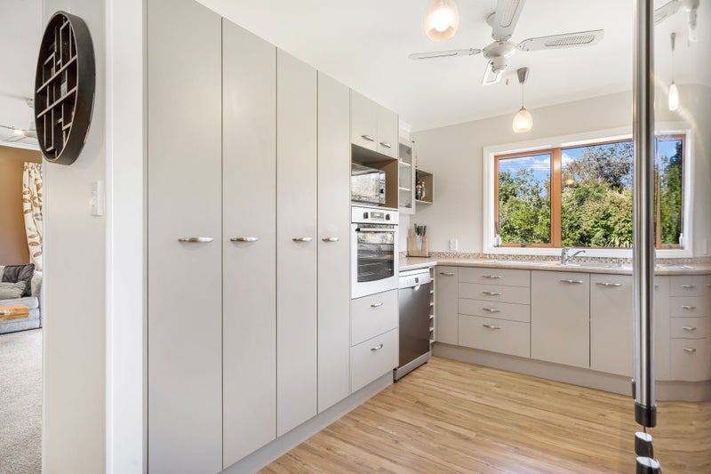 1 Crusader Drive, Ruby Bay, Mapua - Carousel 2