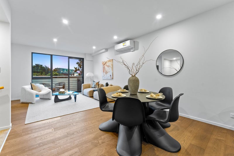 11/10 Meadowbank Road, Meadowbank, Auckland - Carousel 1