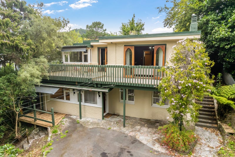 43A Wyndham Road, Pinehaven, Upper Hutt - Carousel 1