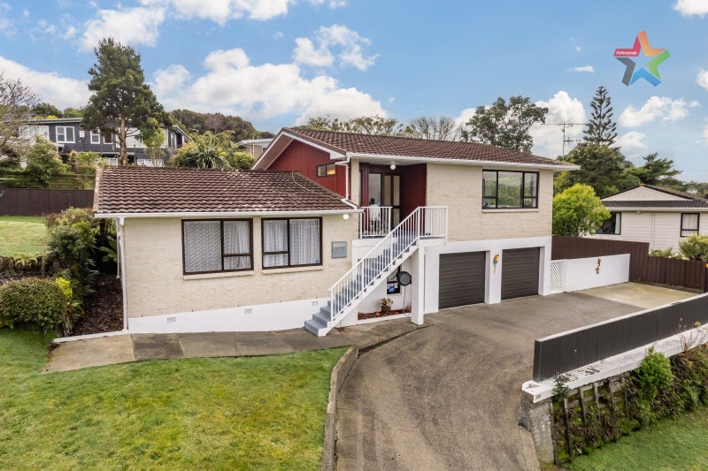 179 Miromiro Road, Normandale, Lower Hutt - Carousel 1