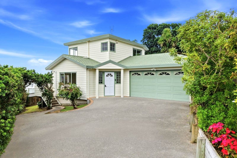 2/6 Mossop Rise, Glenfield, Auckland - Carousel 1