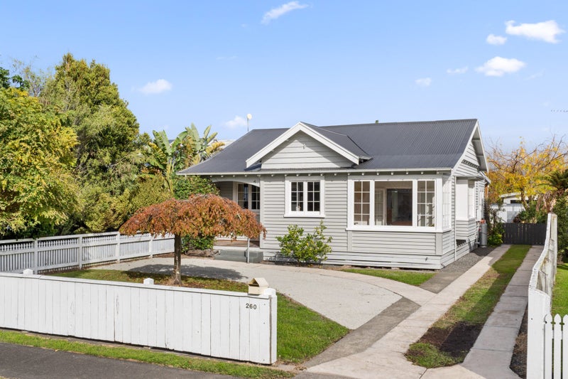 260 Clifford Street, Whataupoko, Gisborne - Carousel 1