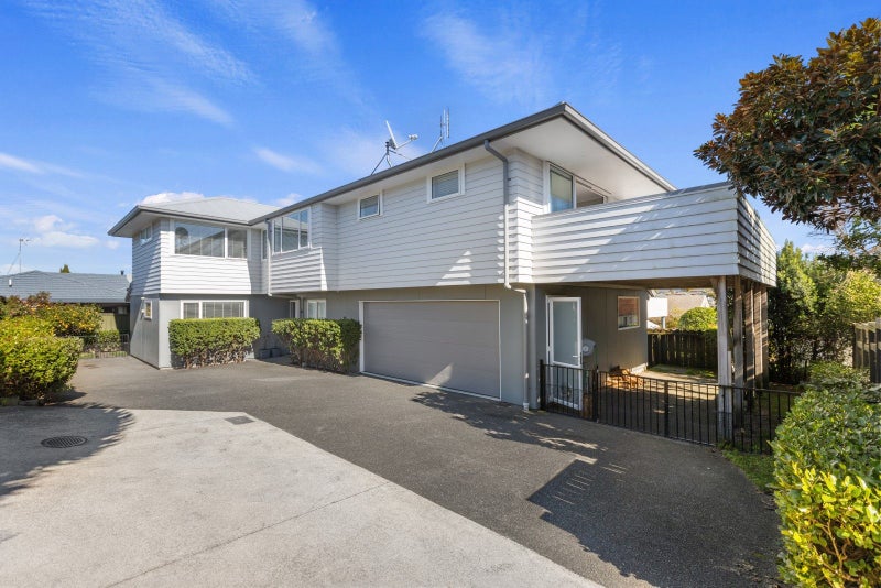 3B Pillans Road, Otumoetai, Tauranga - Carousel 1