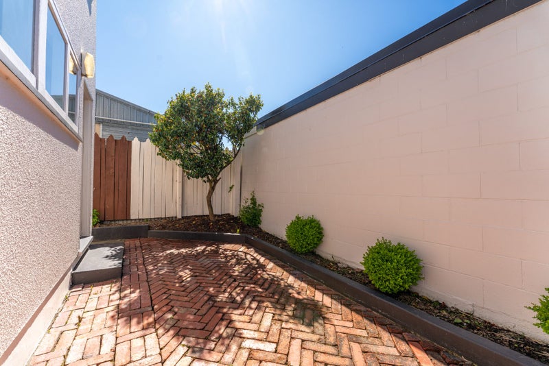 2/22 Marston Road, Kensington, Timaru - Carousel 1