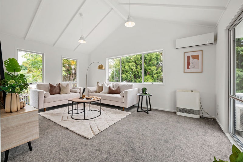 65 Pohutukawa Drive, Pukete, Hamilton - Carousel 2